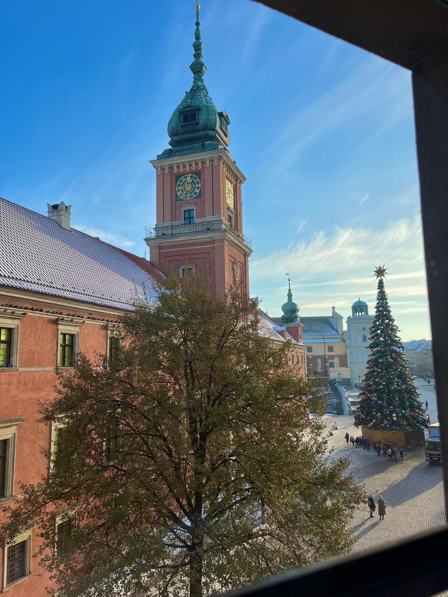 Castle Inn Warszawa Zewnętrze zdjęcie