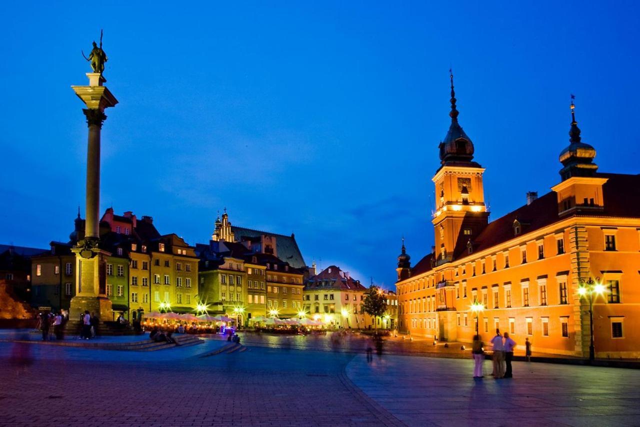 Castle Inn Warszawa Zewnętrze zdjęcie